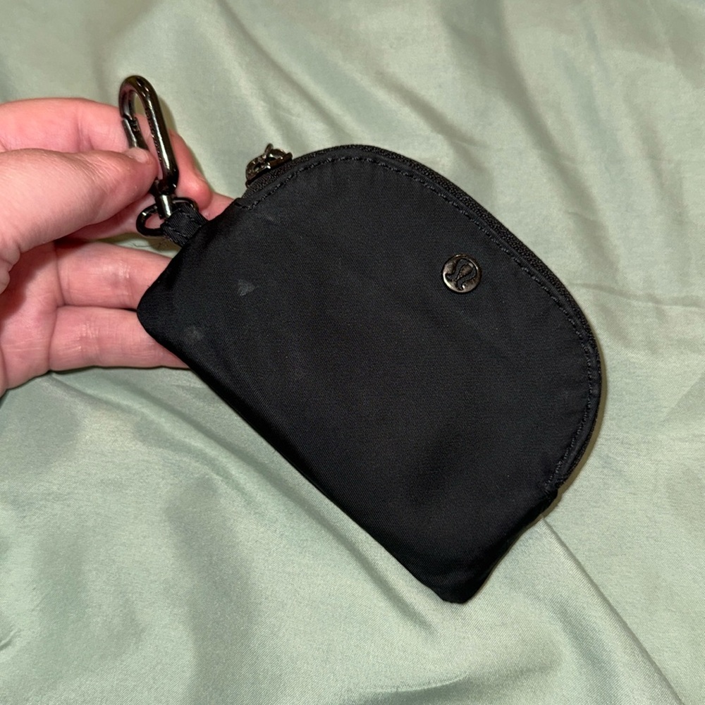 Lululemon black wallet pouch